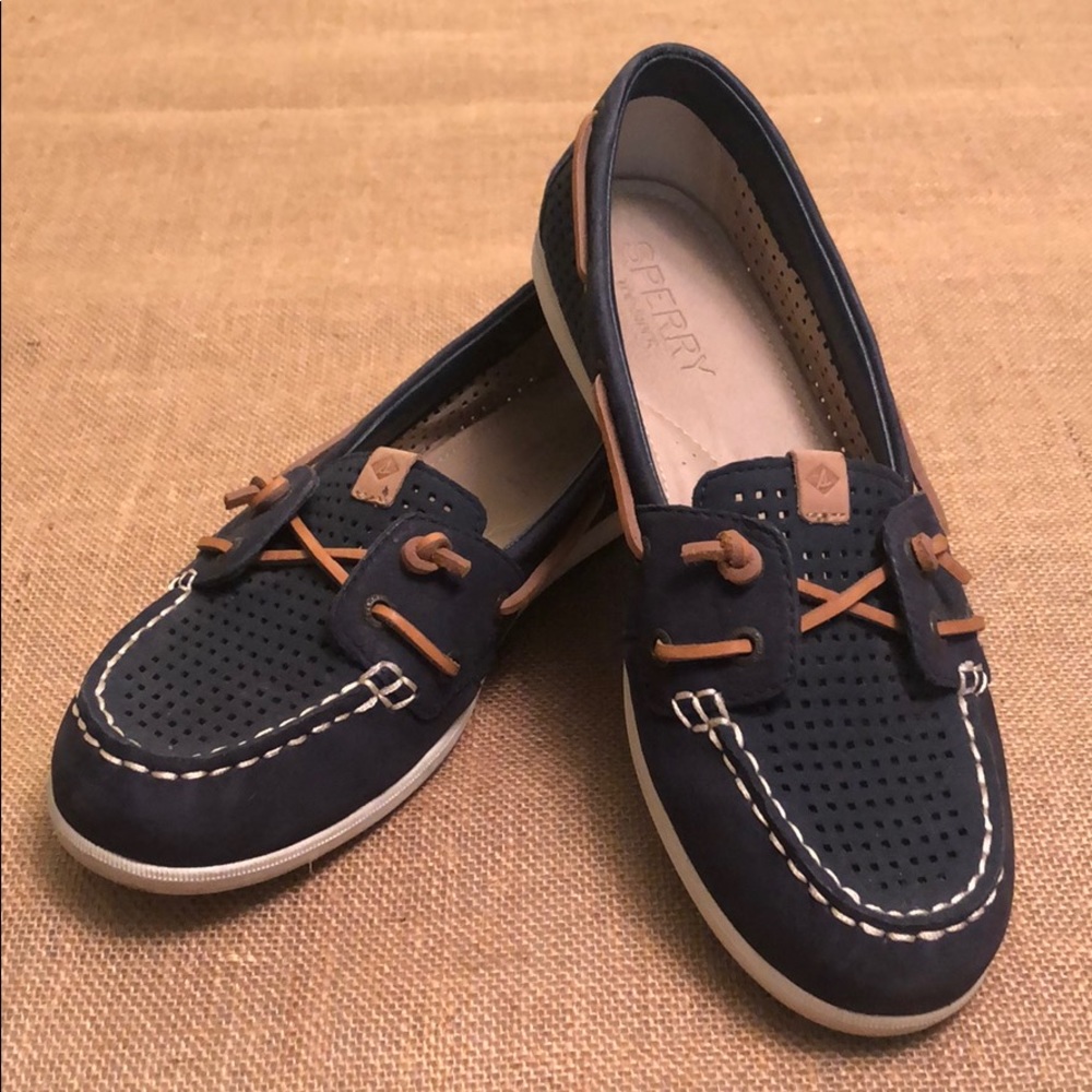 Navy Sperry Topsider, Size 8